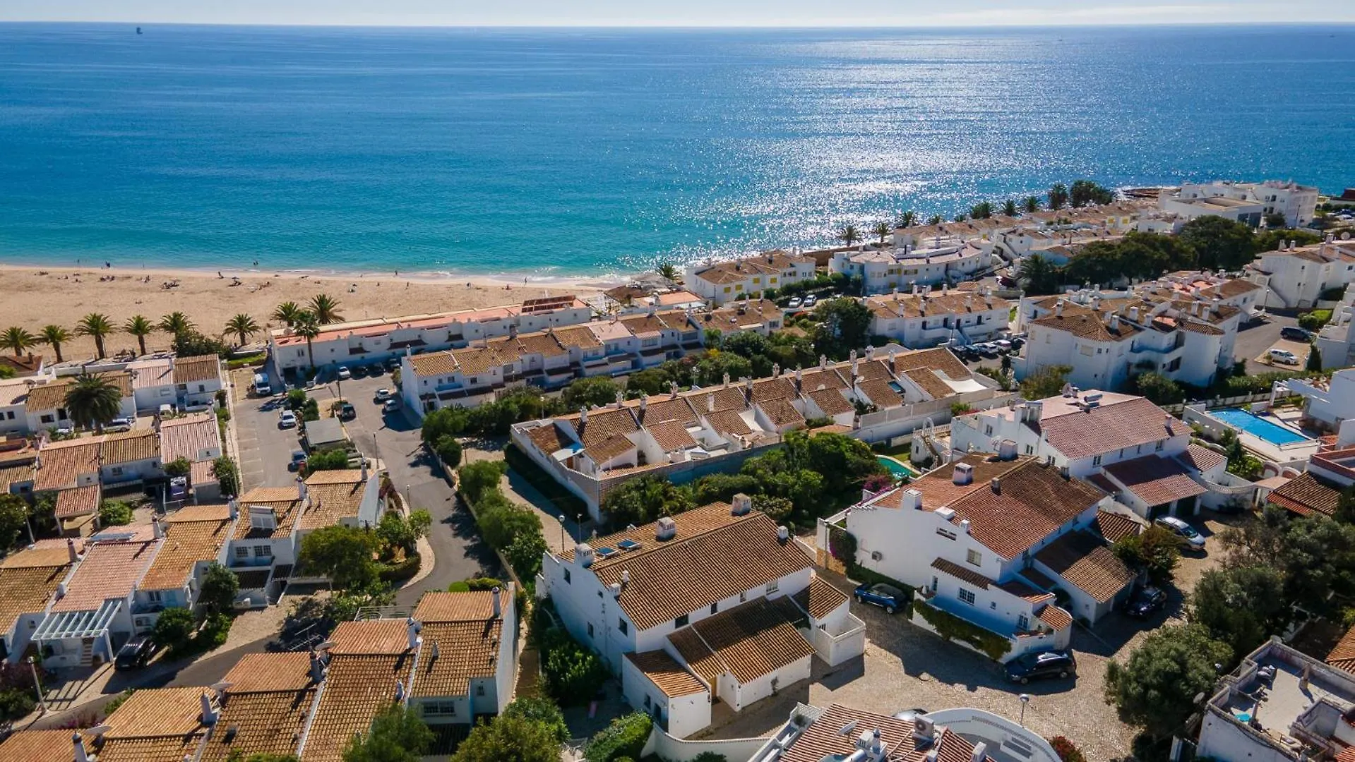 Coolhouses Algarve Luz, 3 Bed Townhouse, Central & Superb View, Casa Salute 0*,  Portugalsko